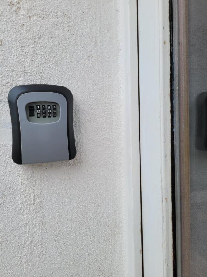 メルイユLogement Entier Et Calme 55M2 Avec Spa - Sauna Et Borne De Recharge 7Kwアパートメント エクステリア 写真