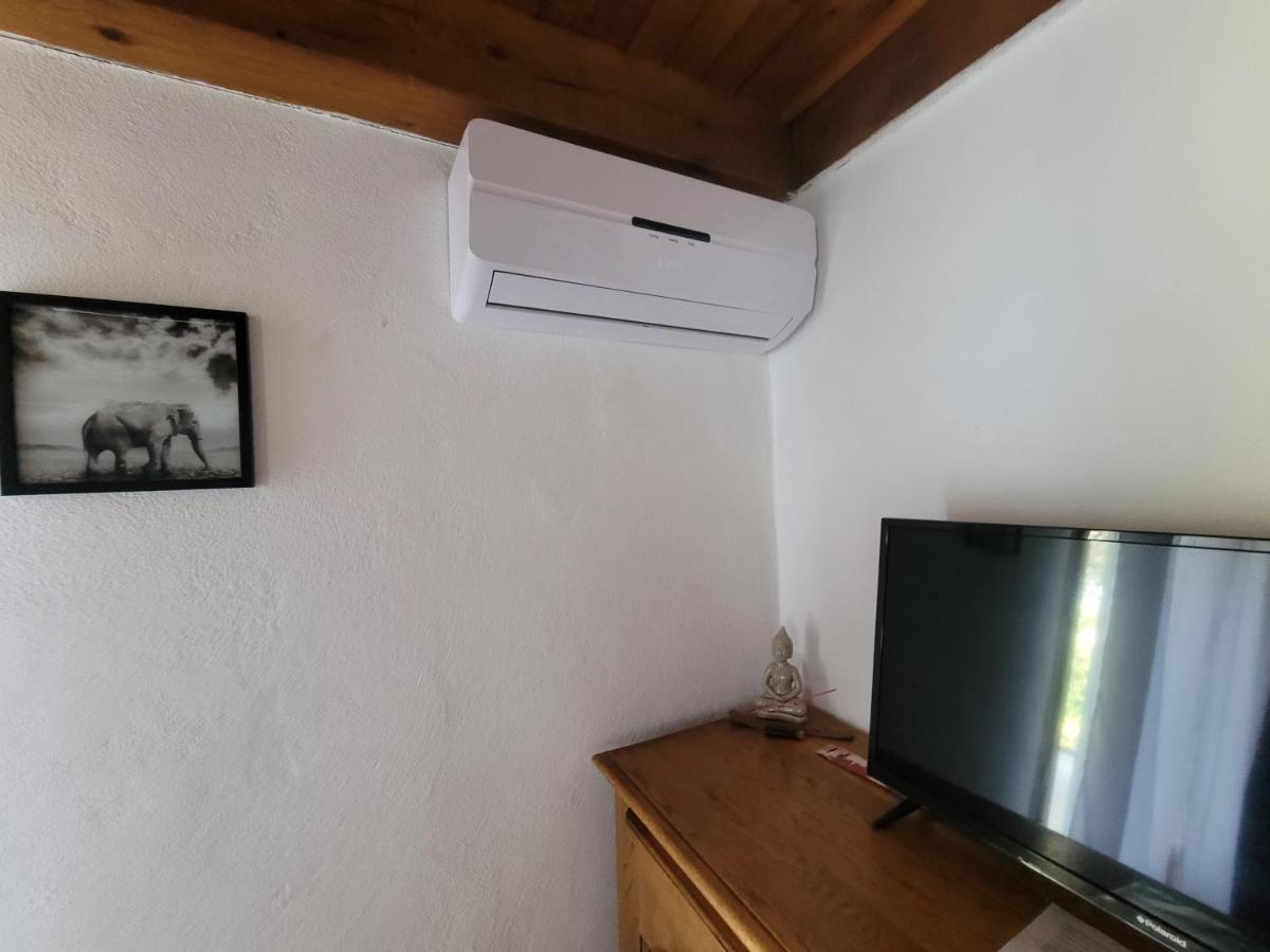 メルイユLogement Entier Et Calme 55M2 Avec Spa - Sauna Et Borne De Recharge 7Kwアパートメント エクステリア 写真