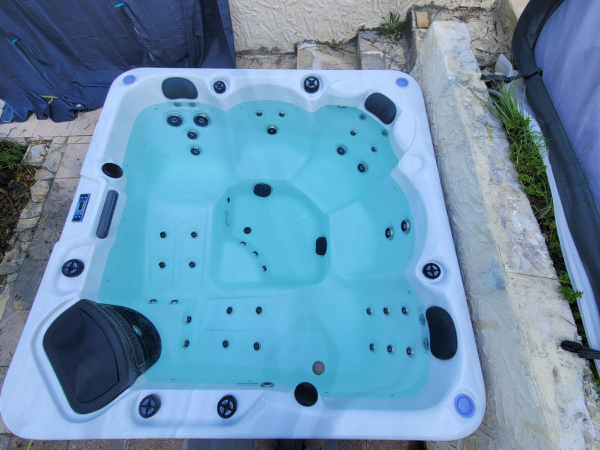 メルイユLogement Entier Et Calme 55M2 Avec Spa - Sauna Et Borne De Recharge 7Kwアパートメント エクステリア 写真